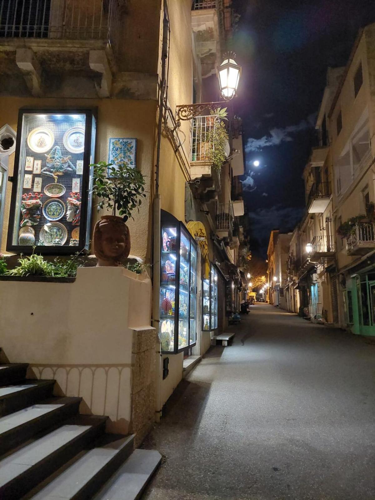 Al Teatro Antico Rooms & House Taormina Exterior foto